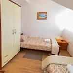 Arta Apartments